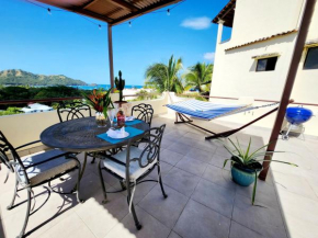 Amazing Oceanview rooftop terrace walk to beach
